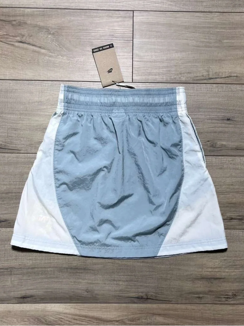 Nike Sportswear Heritage High Waisted Woven Mini Skirt FN3833-031 Size XS